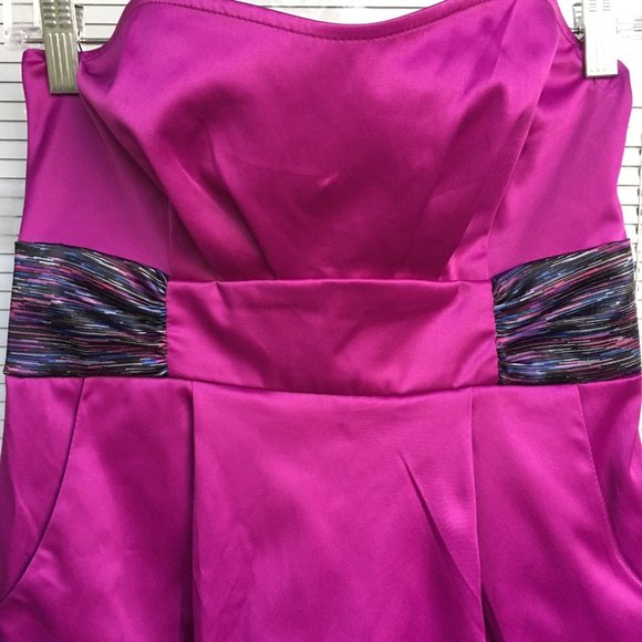Akira Chicago Strapless Mini Dress Size M Fuchsia Purple Sexy Club Stretchy - Picture 11 of 12